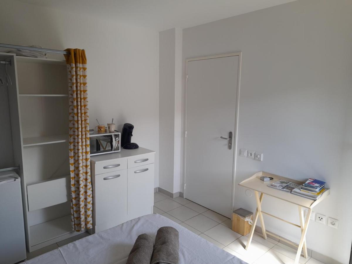 Chambre Avec Salle De Bain, Wc Et Terrasse Étang-Salé les Bains المظهر الخارجي الصورة
